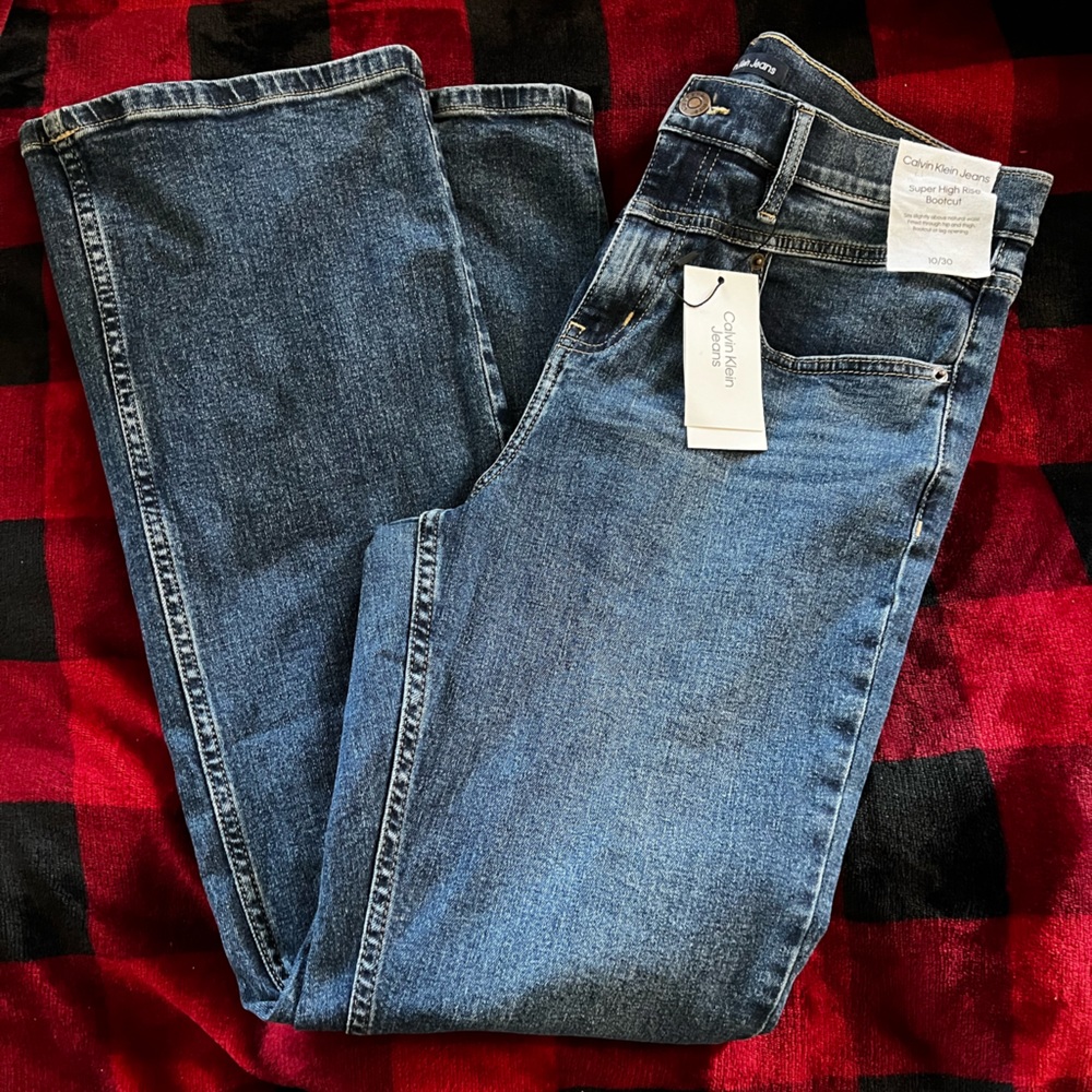 Women’s Calvin Klein super high rise, boot, cut jeans, size 10